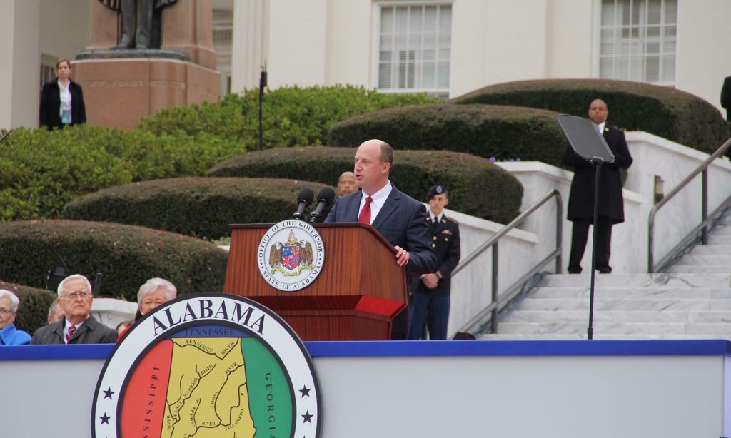 Ainsworth pushes better education, more ethical government in inaugural speech