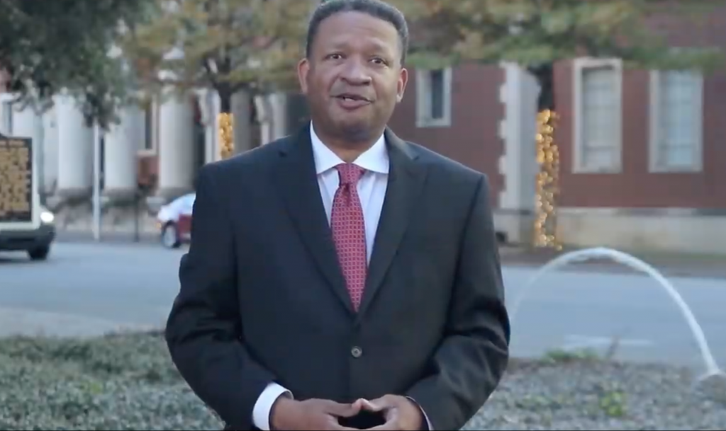 Former U.S. Rep. Artur Davis officially announces run for Montgomery mayor