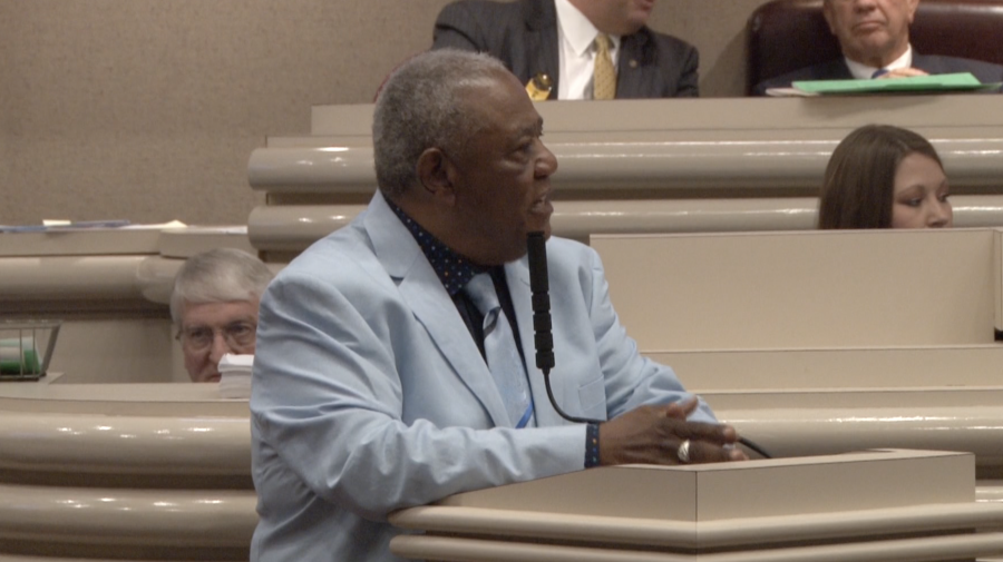John Rogers, longest serving Alabama Democrat, to plead guilty to federal charges, resign