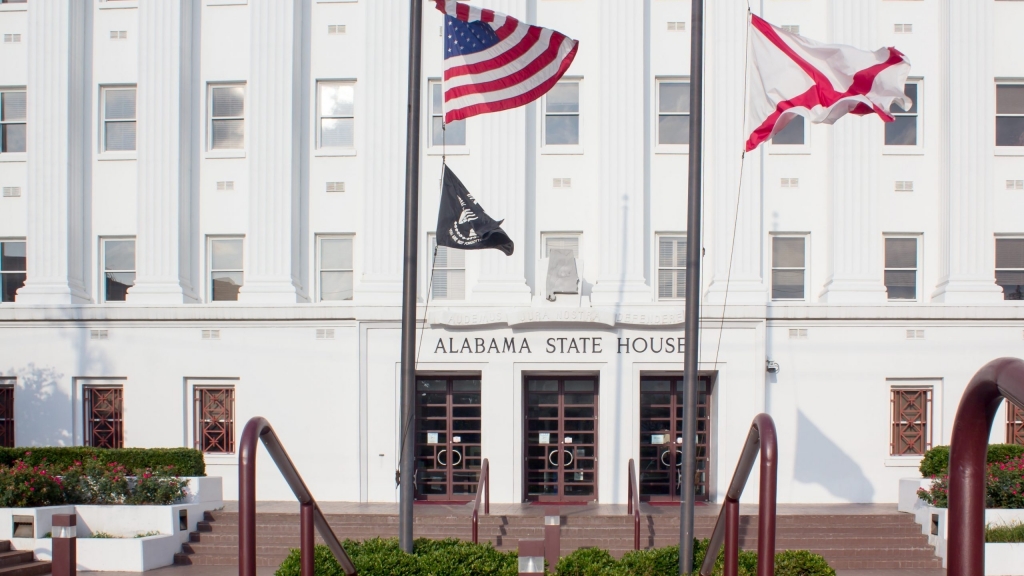 House committee OKs congressional and Alabama House district maps