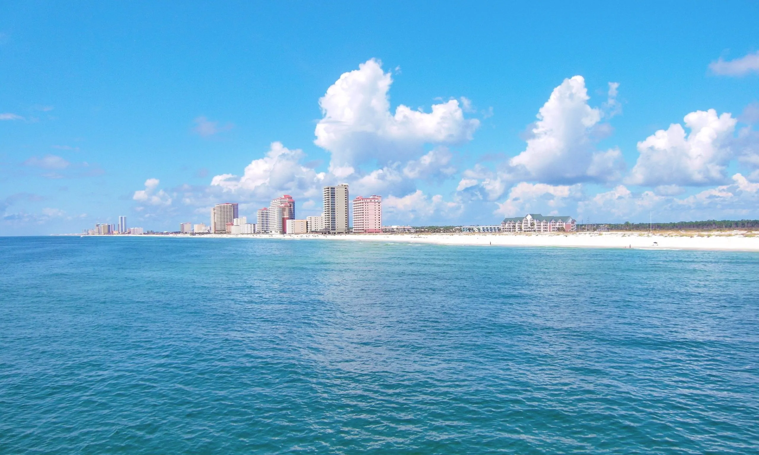"It's their choice. Individual freedom:" Alabama beaches to remain open