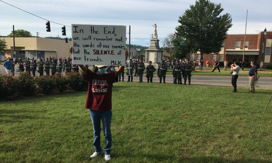 Confederate monument sparks tension at Gadsden Black Lives Matter march