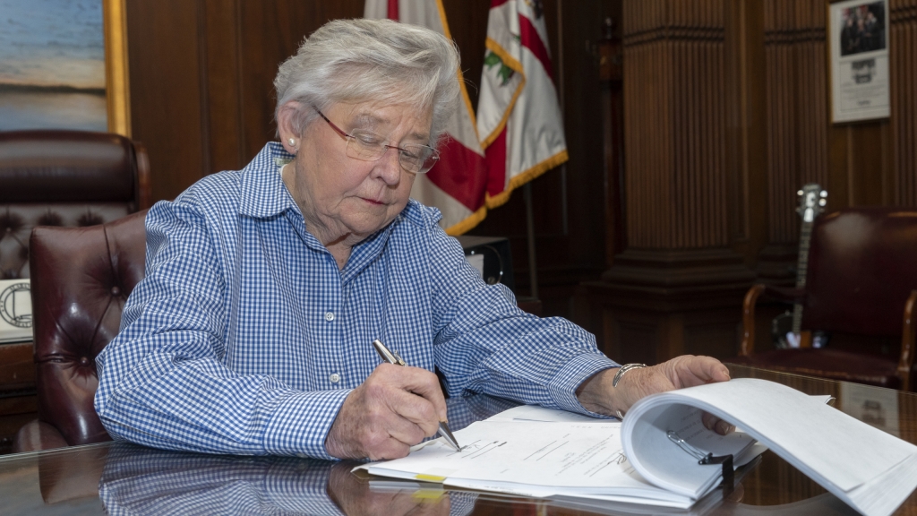 Governor Ivey to host ceremonial bill signing