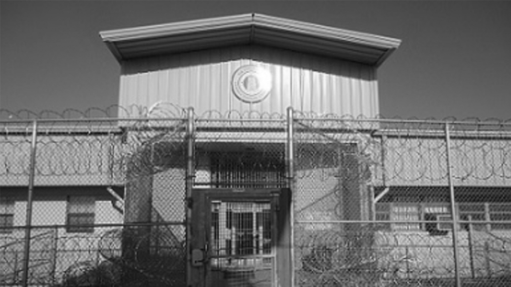 Alabama correctional officer stabbed by incarcerated man