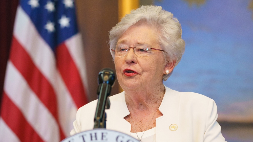Gov. Ivey calls special session on redistricting