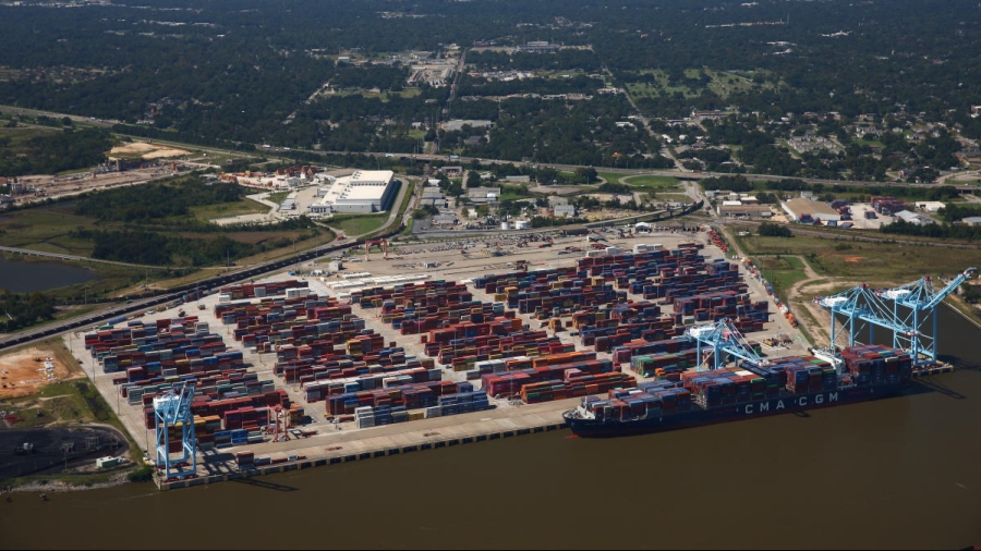 Port of Mobile container growth continues