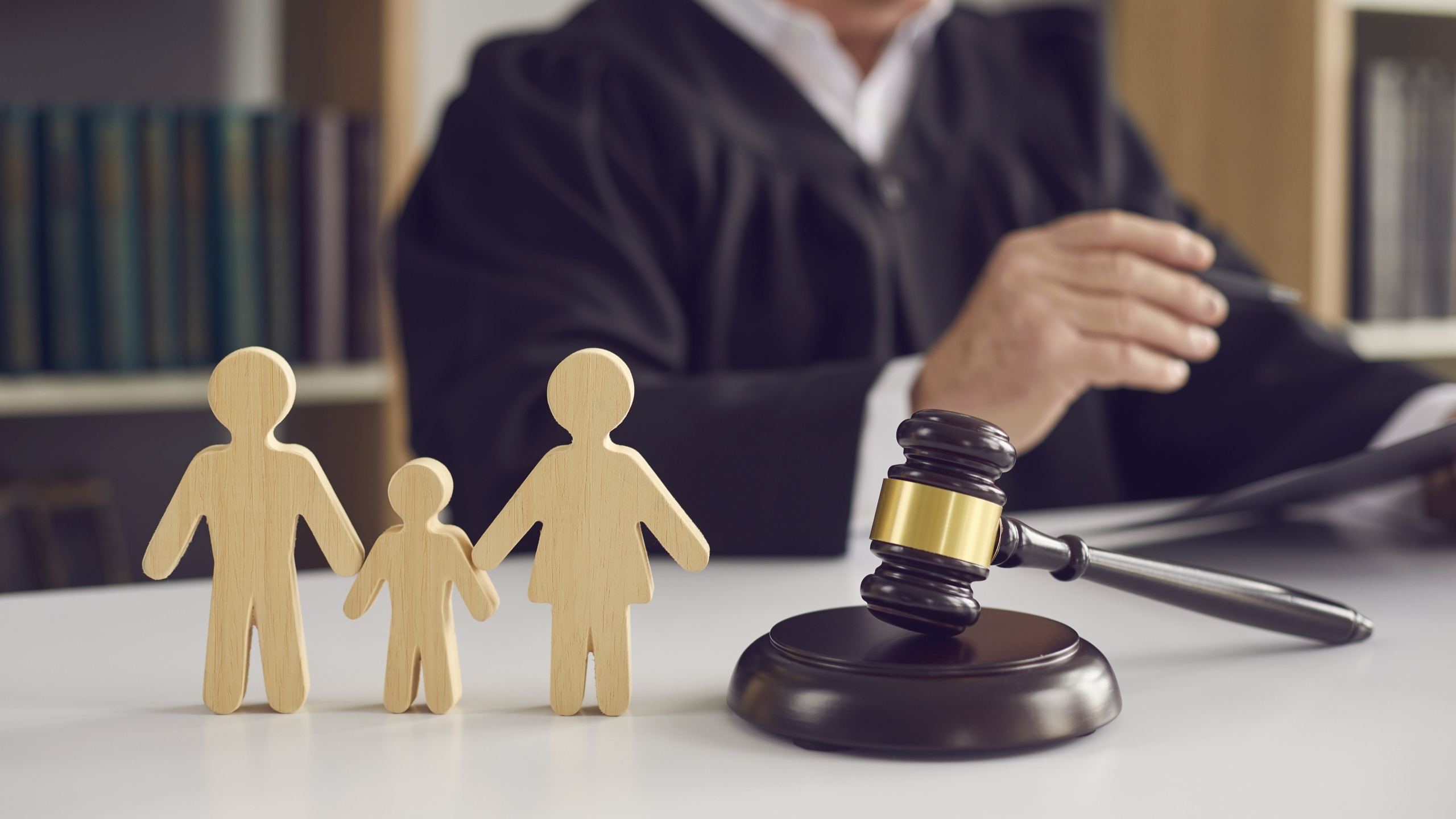 Dueling child custody bills seek to emphasize joint custody