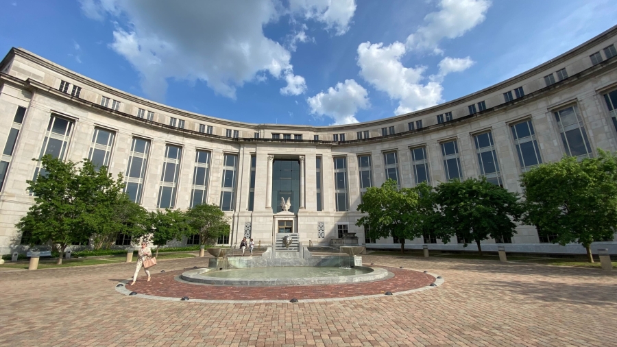 Doctors testify against Alabama law criminalizing transgender medical treatment