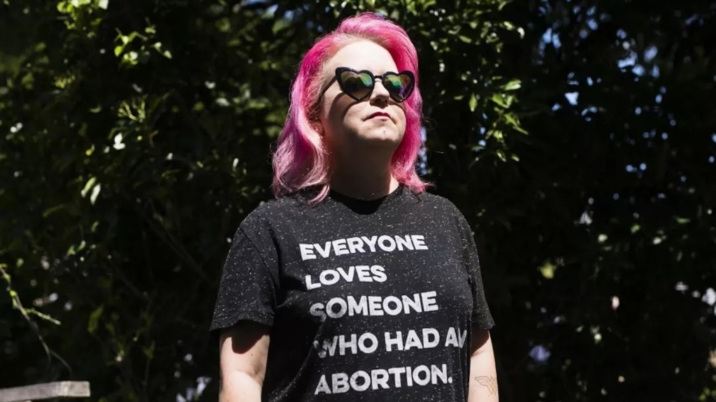 Friends, fellow activists mourn loss of abortion access advocate Mia Raven