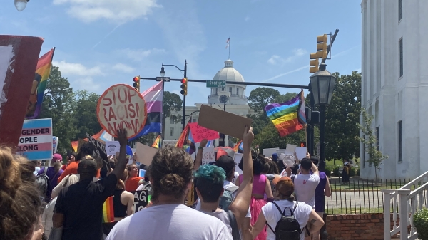 LGBTQ Drag Me to the Capitol march