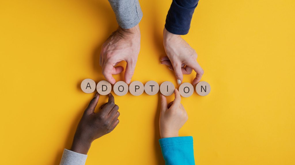 Governor announces another strong year for Alabama adoptions
