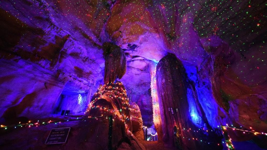 Rickwood Caverns celebrates holiday season with “Wonderland Under Warrior”